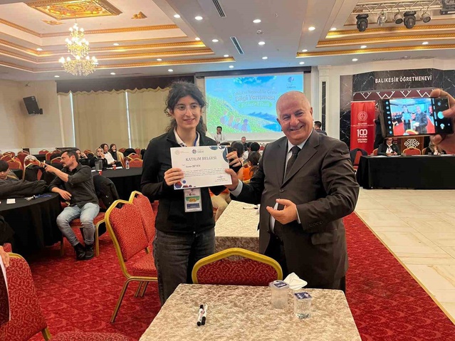 Balıkesir finalinde Burhaniye Celal Toraman Anadolu Lisesi il ikincisi oldu