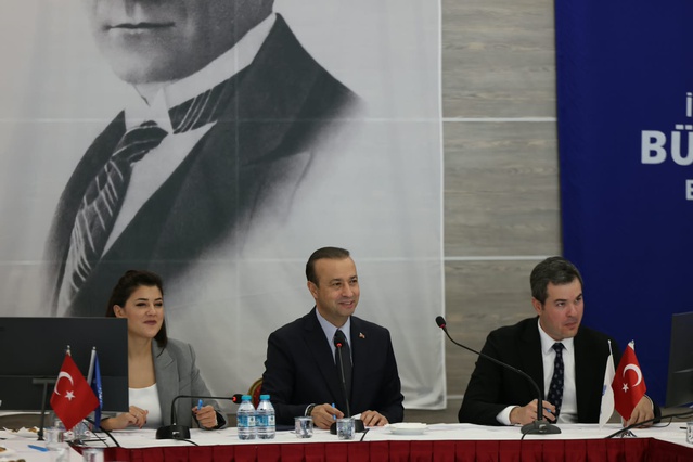İBB, Uygulama Bazlı Taksi'de 10. ihaleyi 15 plakayla tamamladı