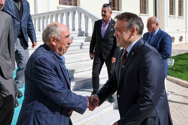 Bilecik Valisi Sözer, Muhtarlar Günü'nde muhtarlarla buluşup iş birliği mesajı verdi