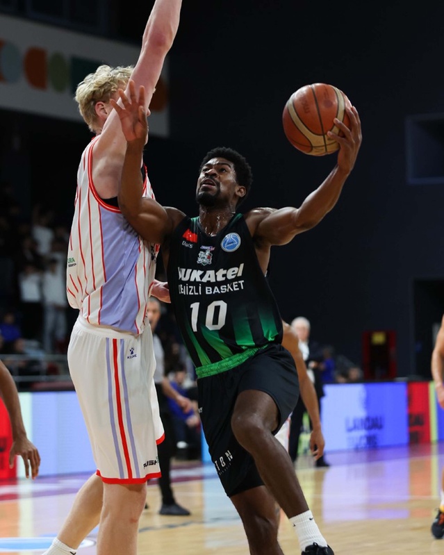 Denizli Basket, Landau Lions'a uzatmada 94-86 yenilip liderlik avantajını yitirdi