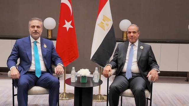 Dışişleri Bakanı Fidan, Bağdat'ta Mısırlı mevkidaşı Abdülati ile görüştü