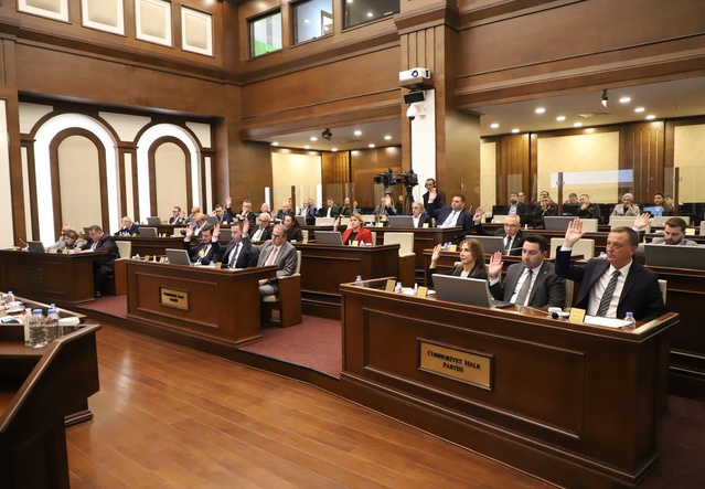 Büyükçekmece Belediye Meclisi ilk oturumu yaptı, 2027 bütçesi 23 Ekim'de görüşülecek