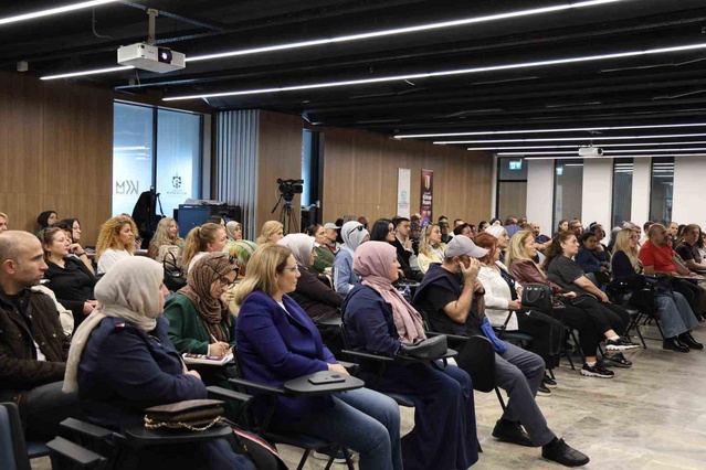 Prof. Dr. Uğur Batı, Kocaeli Kitap Fuarı'nda 10 kat performans potansiyelini anlattı