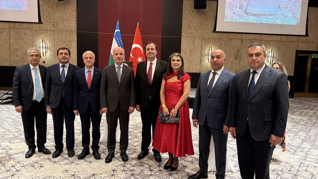 YÖK Başkanı Özvar, Cumhuriyet Bayramı'nı Semerkant'ta kutladı