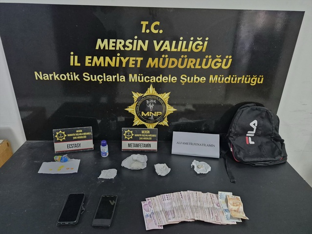 Mersin'de uyuşturucu operasyonunda 4 kişi tutuklandı, 4 kilo 670 gram esrar ele geçti