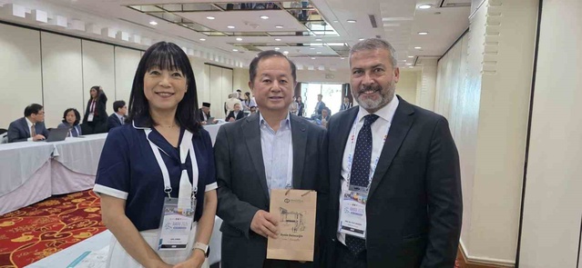 Anadolu Üniversitesi Rektörü Adıgüzel Manila'da kapsayıcı eğitimi vurguladı