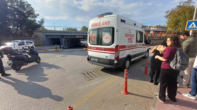 Aydın Efeler'de takla atan bisiklet sürücüsü hastaneye kaldırıldı