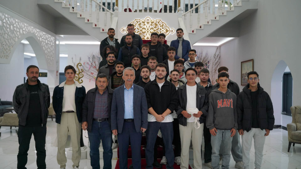 Çamlıdere’de gençlerle ilçenin geleceği konuşuldu