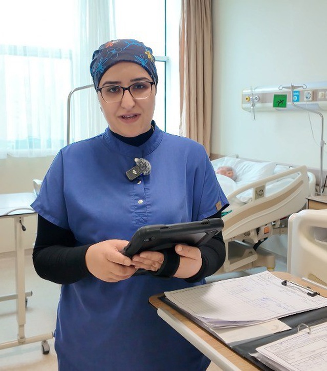 TOGÜ Hastanesinde hemşire kayıtları dijitale taşındı, her servise iki tablet verildi