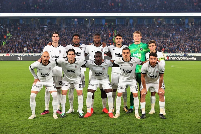 Beşiktaş deplasmanda Trabzonspor'a 2-0 yenilip 8. haftada 3. dış saha kaybını aldı