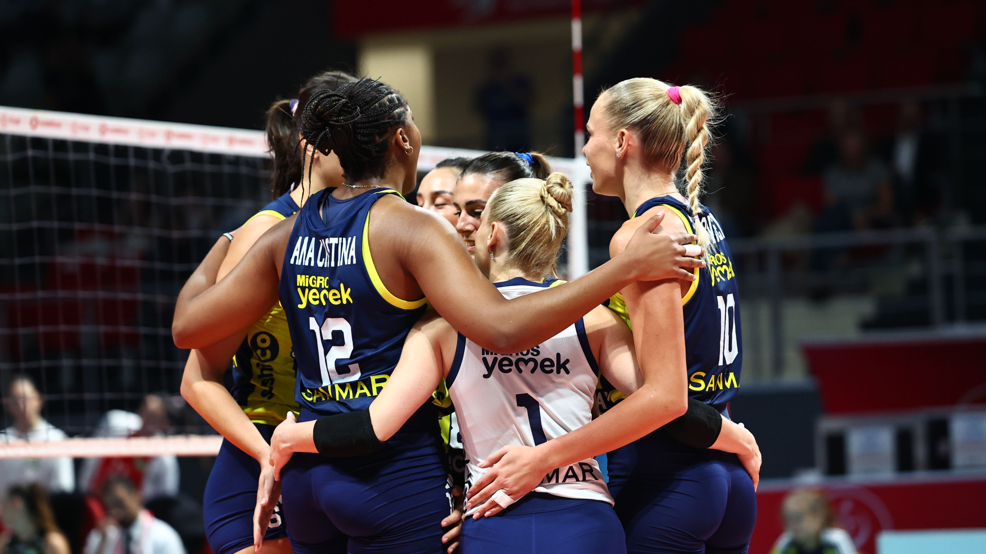 Fenerbahçe galibiyetle başladı!