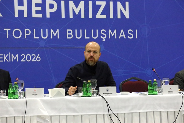İlim Yayma Vakfı Mütevelli Heyeti Başkanı Erdoğan, Eskişehir Aile Zirvesi'nde konuştu: