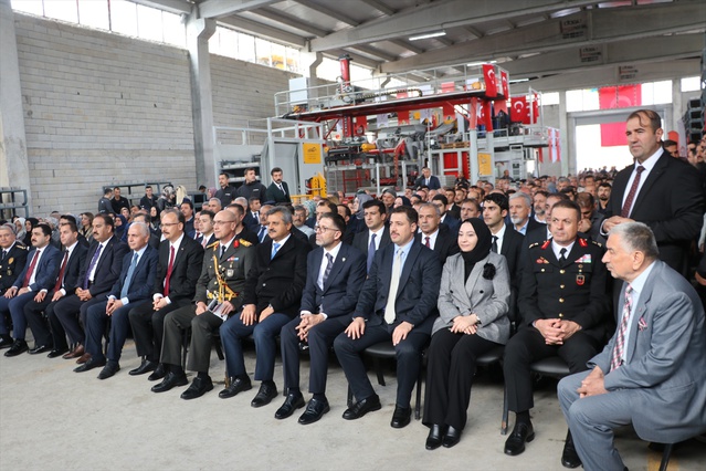 Siirt'te 115 milyon liralık tesis açıldı, Vali 3 yılda amorti edeceğini söyledi