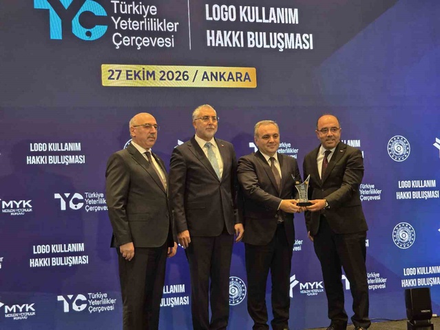 Erciyes Üniversitesi, TYÇ logo hakkı alan 30 üniversite içinde ilk 20'ye girdi.