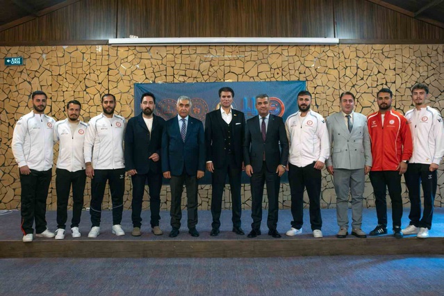 Erzurum'da curling projesi protokolü imzalandı, 4 yılda 1920 öğrenci hedefleniyor