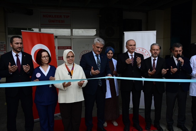 Düzce Atatürk Devlet Hastanesi'nde 48 ilde bulunan PET-CT cihazı hizmete girdi