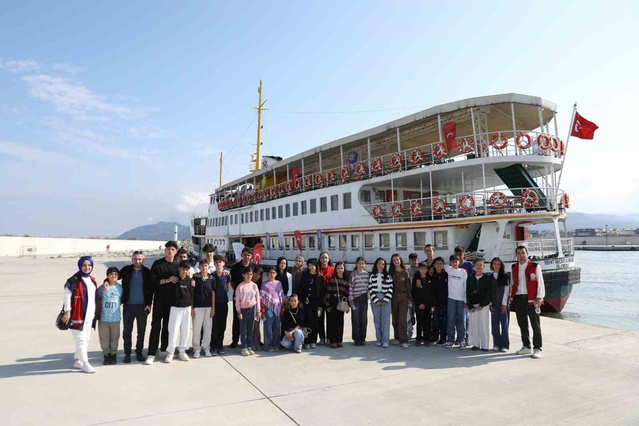 Nurhaklı çocuklar Okul Destek Projesi gezisinde Ordu'da Boztepe'ye teleferikle çıktı