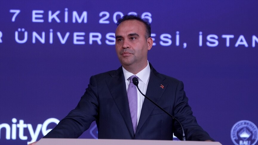Bakan Kacır: Teknolojiyi insanlık için adalet ve merhamet ilkeleriyle şekillendirmek sorumluluğumuzdur