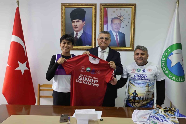 Sinop SEV Yarı Maratonu'nda 120 sporcuya 882 bin TL ödül dağıtılacak