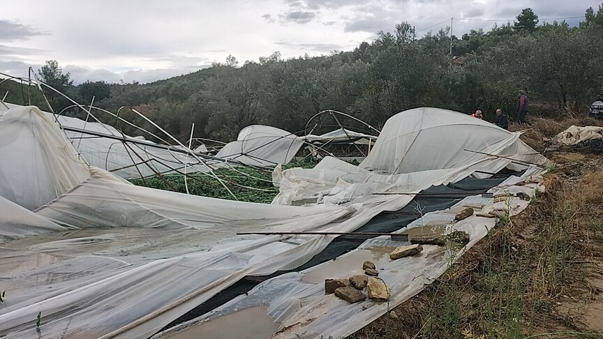 Antalya'da sağanağın ardından hasar tespiti yapılıyor