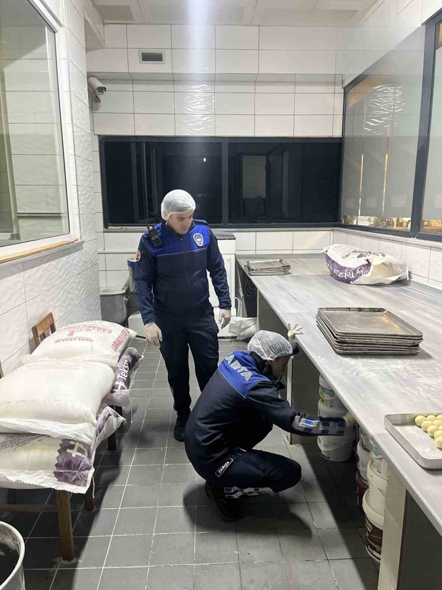 Marmaris'te 6 ekmek fırını denetlendi, 1 işletmeye cezai işlem uygulandı
