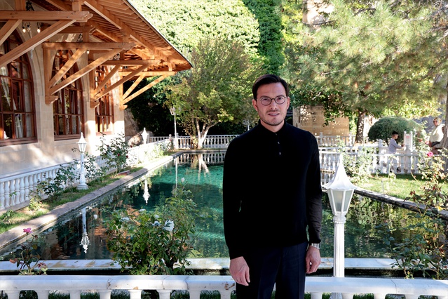 Tokat Valisi Köklü ile Başkan Yazıcıoğlu, Somuncu Baba Külliyesi'ni ziyaret etti