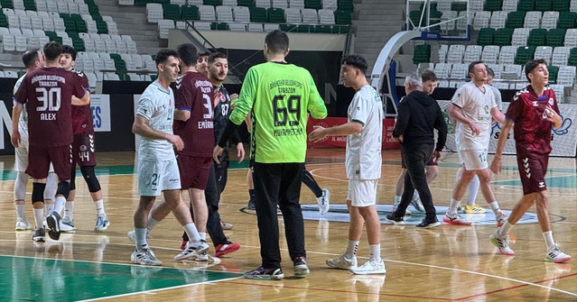 Hentbol Süper Lig'de Trabzon Büyükşehir Belediyespor, Giresunspor'u 40-30 yendi