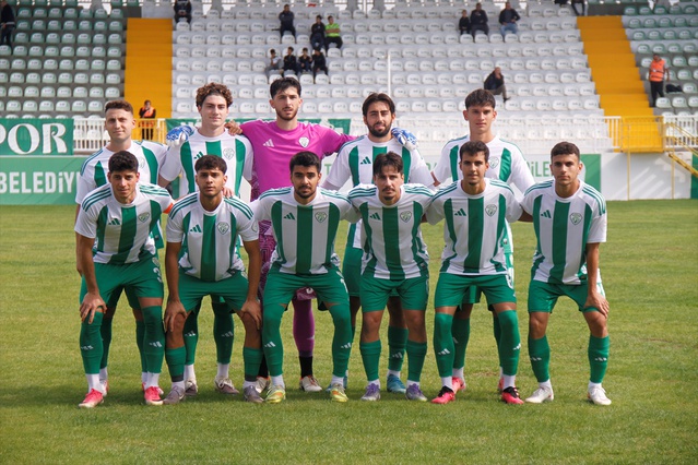 Serikspor, Hakkari Zapspor'u penaltılarla 6-5 eleyip Türkiye Kupası'nda 4. tura çıktı