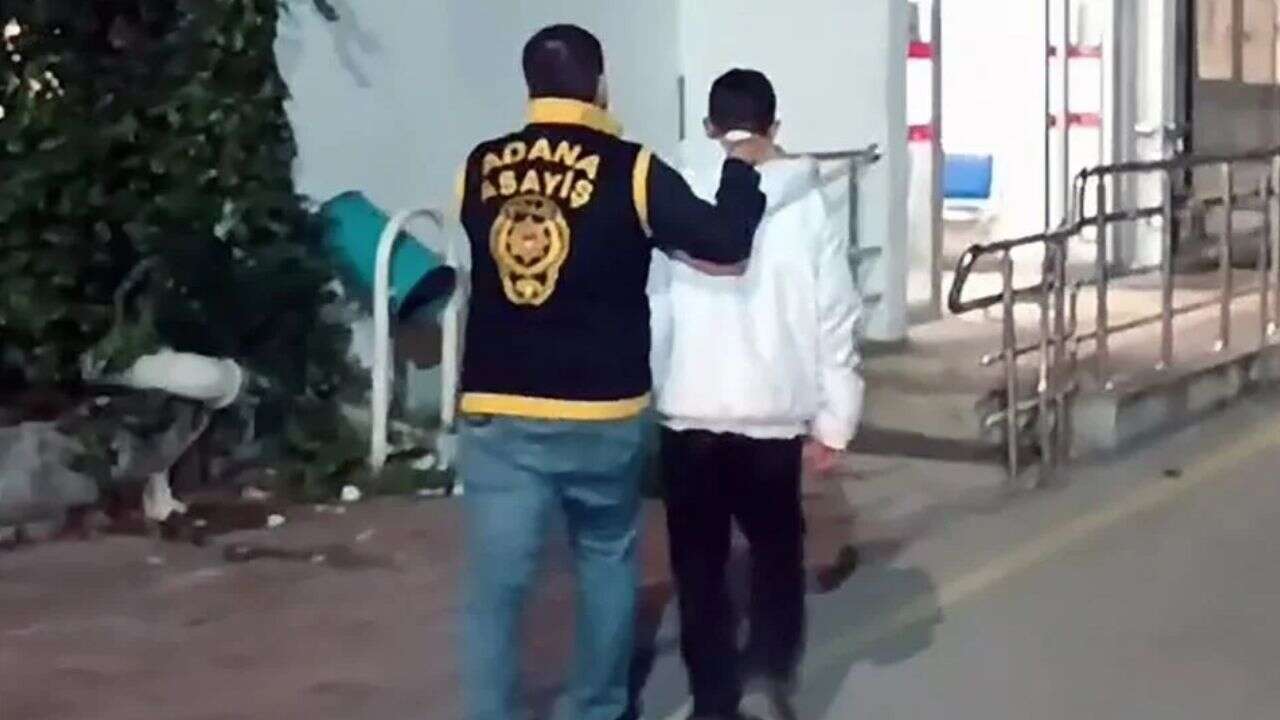 Adana’da 15 yaşındaki çocuğu başından vuran şüpheli yakalandı