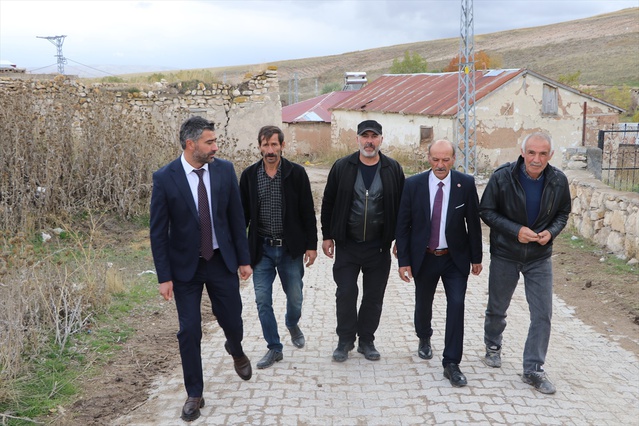 MHP'li İlbey ve Kuşkaya, Acıyurt'ta DSİ'nin tamamladığı dere ıslahı bilgisini aldı
