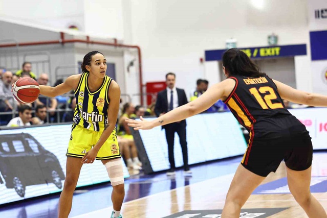 Morgan Jones 25 sayıyla en skorer, Melikgazi Kayseri Fenerbahçe'ye 29 farkla yenildi
