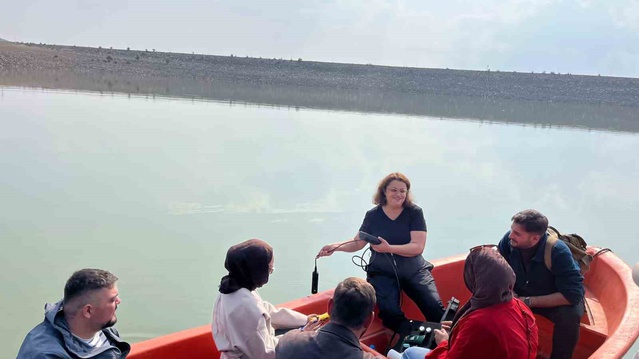 Su Ürünleri öğrencileri Demirören Barajı'nda TÜBİTAK kapsamında saha çalışması yaptı