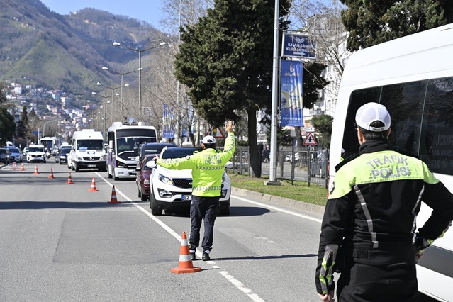 Ordu'da son bir haftada 67 yaralanmalı trafik kazasında 64 kişi yaralandı