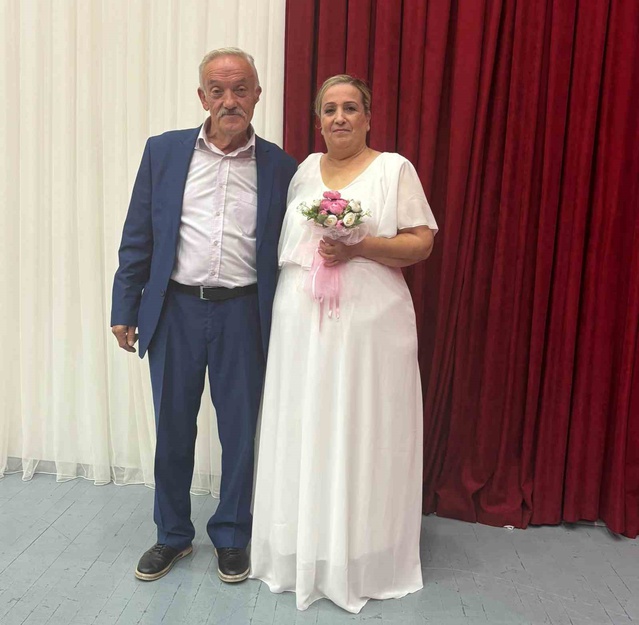 Ordu Fatsa'da Kara çifti, evliliklerinin 35. yılında resmi nikah kıydı