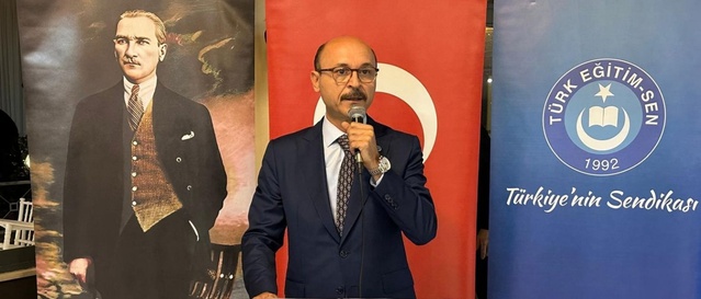 Türk Eğitim-Sen Genel Başkanı Talip Geylan, ÖSYM'ye ücret artışı talebiyle başvurdu