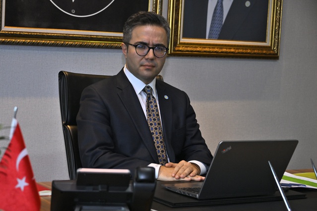 İYİ Partili Yılmaz, Halk TV kayyımını sansür olarak niteledi, tek yol seçim dedi