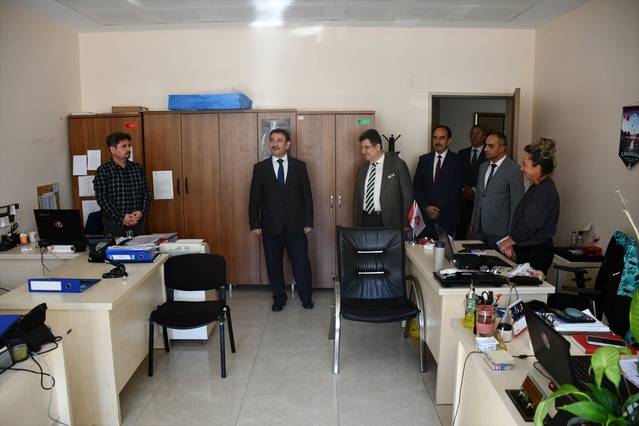 Tekirdağ Vali Vekili Çek, İl Milli Eğitim Müdürlüğünü denetim kapsamında ziyaret etti