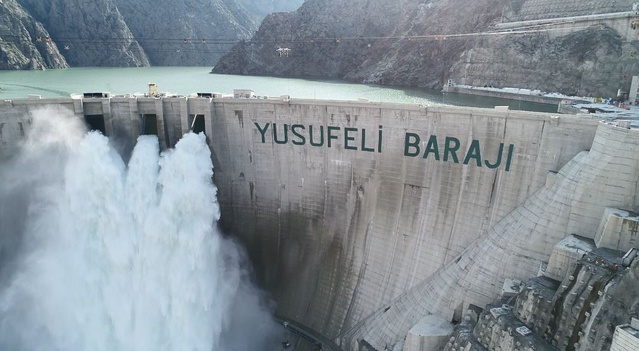 Yusufeli Barajı kurak 2025'te rekor üretip dört barajın üretimini yüzde 10 artırdı