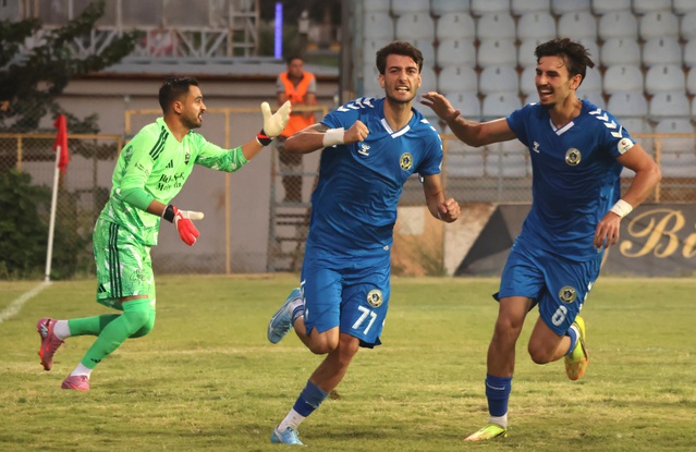 Aliağa FK ile Menemen FK yarın 2'nci Lig Beyaz Grup'ta zirve mücadelesine çıkıyor