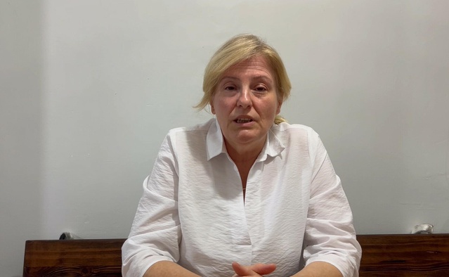 Ameliyatta unutulan spanç 4 yıl sonra ortaya çıktı: 2 doktora dava