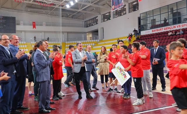 Bayburt'ta Amatör Spor Haftası'nda 29 milli sporcu ve Türkiye ikinciliği vurgulandı