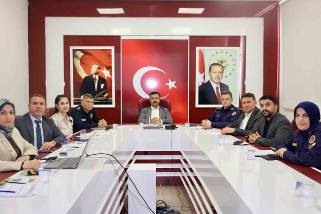 Kahta'da narkotik anne toplantısında bağımlılıkla mücadelede iş birliği ele alındı
