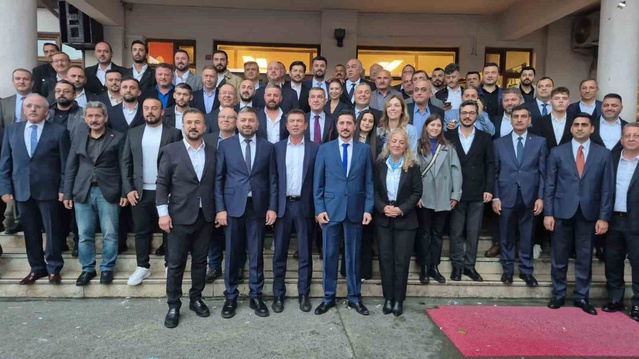 Bartın TSO seçiminde Onur Aldatmaz 683 oyla kazandı, kazananlar 800 metre yürüdü