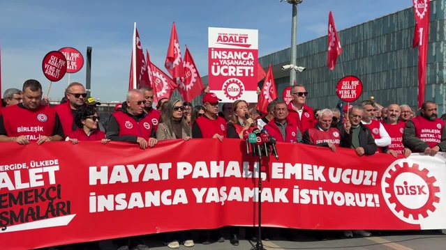 DİSK Genel Başkanı Bursa'da dokuz ayda 2 trilyon 254 milyar lira kaybı eleştirdi