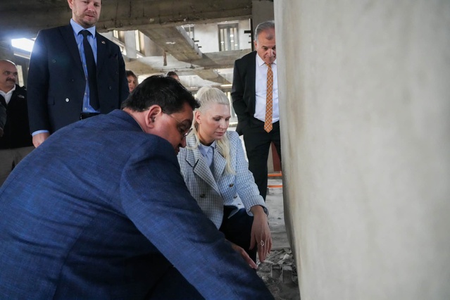 Bilecik Belediye Başkanı Subaşı, Kozabirlik'te tarihi Koza Fabrikası'nı inceledi