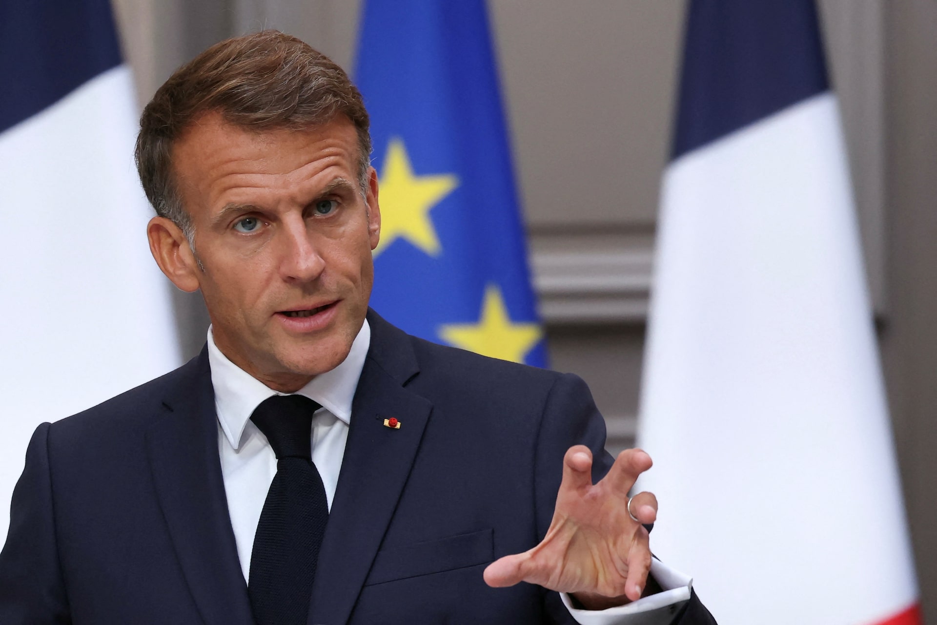Macron, protestocu öğrencileri hedef aldı. "Siyasetçilerin oyuncağı oluyorlar"
