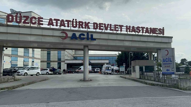 Düzce'de 27 işçi gıda zehirlenmesi şüphesiyle gittiği hastaneden taburcu edildi