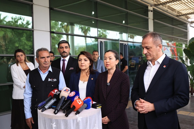 Mersin Büyükşehir Belediye Başkan Vekili Genç, emaneti Seçer'e teslim etmek istiyor