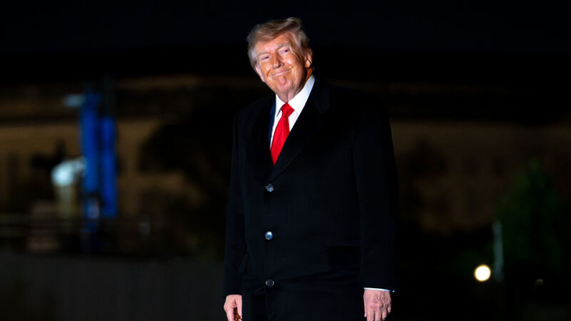 Trump: İran'a ne yapacağımızı bekleyin ve görün