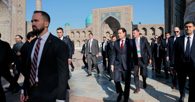 Rubio Semerkant'ta savaşın yayılma riskine dikkat çekip sona ermesini istedi